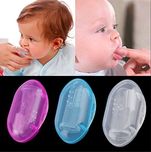 1Pcs Useful healthy Kids Baby Infant Soft Silicone Finger Toothbrush Teeth Rubber Massager Brush with box