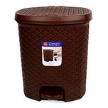 Cello Classic Plastic Pedal Bin 1, 6 Liters, Brown