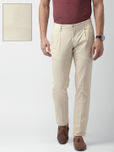 INVICTUS Men Beige Solid Slim Fit Pleated Trousers